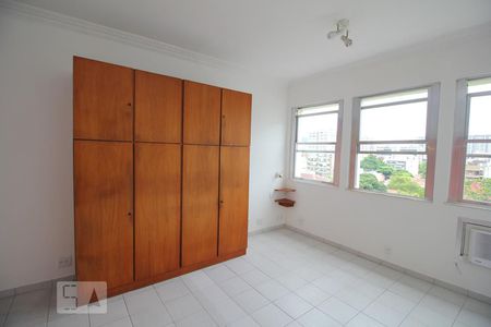 Sala de apartamento para alugar com 1 quarto, 28m² em Botafogo, Rio de Janeiro