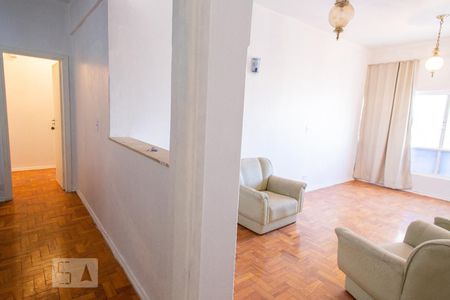 Detalhe Sala de apartamento para alugar com 3 quartos, 120m² em Setor Central, Goiânia