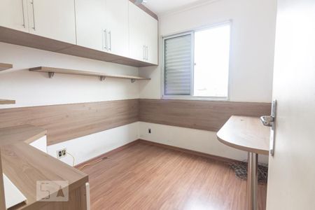 Quarto 1 de apartamento para alugar com 3 quartos, 64m² em Km 18, Osasco