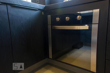 Forno de apartamento para alugar com 2 quartos, 70m² em Jardim Sílvia, Santo André