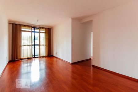 Apartamento para alugar com 90m², 3 quartos e 1 vagaSala