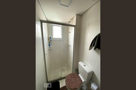 Banheiro de apartamento à venda com 2 quartos, 63m² em São Jorge, Novo Hamburgo