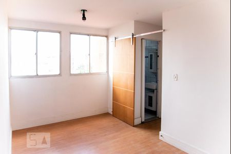 Sala de apartamento à venda com 2 quartos, 57m² em Vila Silvia, São Paulo