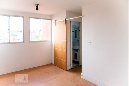 Sala de apartamento à venda com 2 quartos, 57m² em Vila Silvia, São Paulo