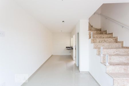 Sala de casa de condomínio à venda com 2 quartos, 90m² em Vila Alpina, São Paulo
