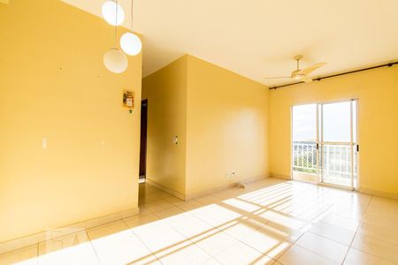 Sala de apartamento para alugar com 2 quartos, 60m² em Taguatinga Norte (taguatinga), Brasília