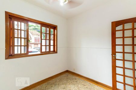 Quarto 1 de casa para alugar com 4 quartos, 110m² em Todos Os Santos, Rio de Janeiro