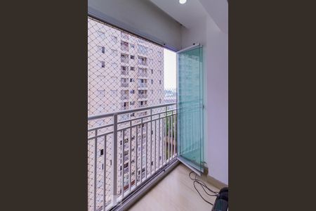 Sacada  de apartamento à venda com 3 quartos, 65m² em Ponte Grande, Guarulhos