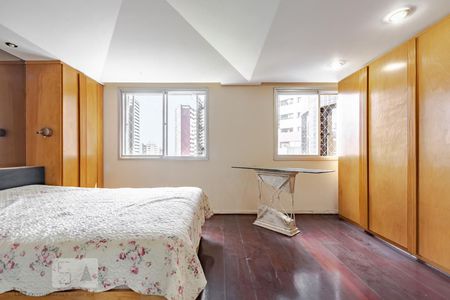 Dormitório 2 de apartamento para alugar com 2 quartos, 136m² em Batel, Curitiba