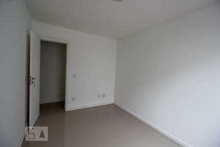 Quarto de apartamento à venda com 3 quartos, 320m² em Recreio dos Bandeirantes, Rio de Janeiro