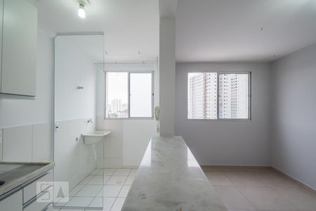 Sala de apartamento para alugar com 2 quartos, 54m² em Santo Amaro, São Paulo