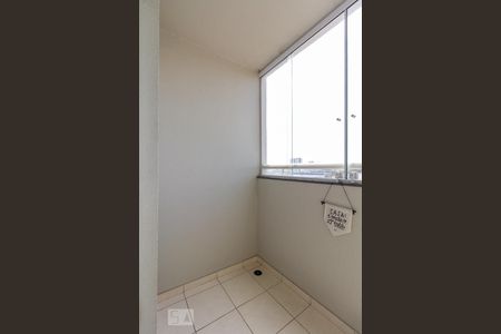 Sacada de apartamento à venda com 2 quartos, 57m² em Vila Butantã, São Paulo