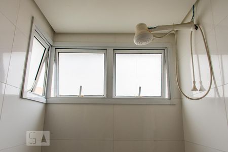 Banheiro da Suíte de apartamento à venda com 2 quartos, 156m² em Vila Valparaiso, Santo André