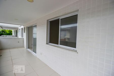 Varanda de apartamento para alugar com 3 quartos, 102m² em Recreio dos Bandeirantes, Rio de Janeiro