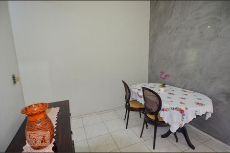 Sala de apartamento para alugar com 2 quartos, 50m² em Catete, Rio de Janeiro