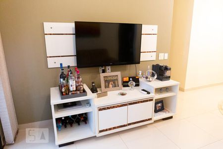 Sala de apartamento para alugar com 2 quartos, 78m² em Barra da Tijuca, Rio de Janeiro