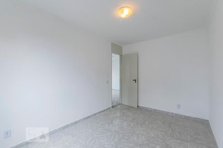 Quarto 1 de apartamento para alugar com 2 quartos, 61m² em Jardim Santa Emília, São Paulo