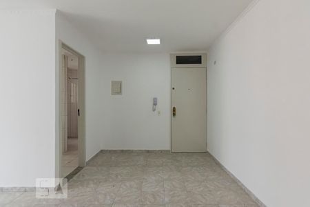 Sala de apartamento para alugar com 2 quartos, 61m² em Jardim Santa Emília, São Paulo