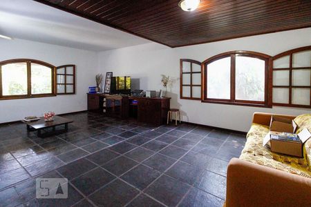 Sala de casa à venda com 3 quartos, 500m² em Vargem Grande, Rio de Janeiro