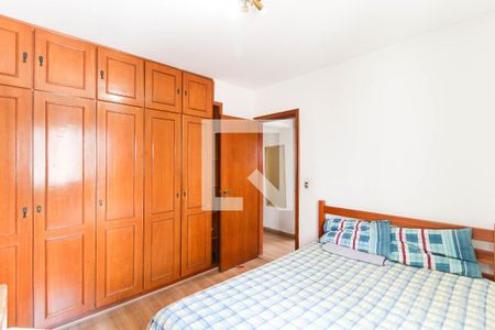 Quarto 1 de apartamento à venda com 3 quartos, 134m² em Vila Bertioga, São Paulo