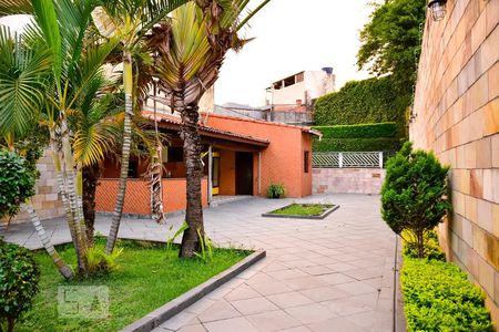 Casa à venda com 474m², 4 quartos e sem vaga Casa à venda com 474m², 4 quartos e sem vagavista do Quintal Fundos