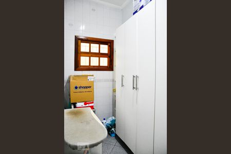 Casa à venda com 474m², 4 quartos e sem vaga Casa à venda com 474m², 4 quartos e sem vagaQuarto Mantimentos