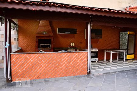 Casa à venda com 474m², 4 quartos e sem vaga Casa à venda com 474m², 4 quartos e sem vagaChurrasqueira