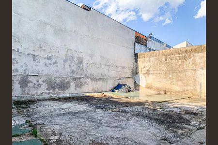 Casa à venda com 500m², 4 quartos e 8 vagas Casa à venda com 500m², 4 quartos e 8 vagasQuintal