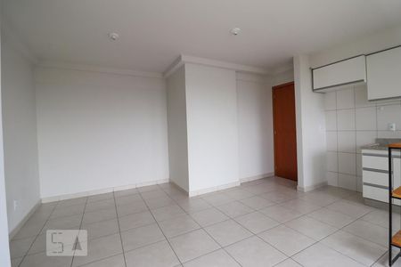 Sala de apartamento para alugar com 3 quartos, 70m² em Vila Rosa, Goiânia