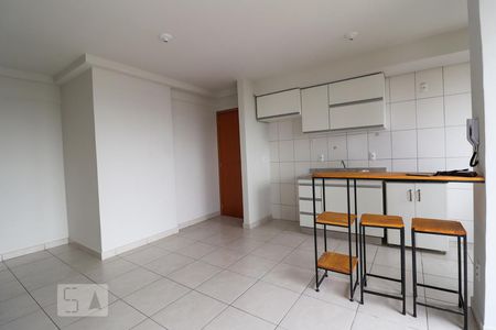 Sala de apartamento para alugar com 3 quartos, 70m² em Vila Rosa, Goiânia