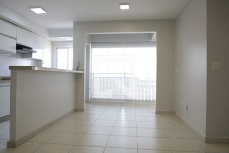 Sala de apartamento para alugar com 3 quartos, 70m² em Vila Rosa, Goiânia