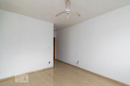 Sala de apartamento para alugar com 2 quartos, 75m² em Irajá, Rio de Janeiro