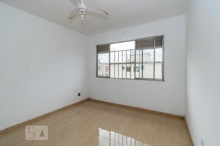 Sala de apartamento para alugar com 2 quartos, 75m² em Irajá, Rio de Janeiro