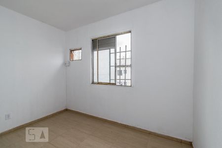 Quarto 1 de apartamento para alugar com 2 quartos, 75m² em Irajá, Rio de Janeiro