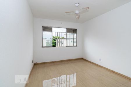 Sala de apartamento para alugar com 2 quartos, 75m² em Irajá, Rio de Janeiro