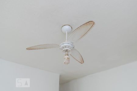 Sala - Ventilador de apartamento para alugar com 2 quartos, 75m² em Irajá, Rio de Janeiro