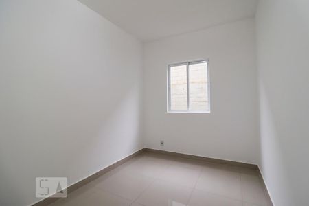 Quarto 1 de apartamento para alugar com 2 quartos, 46m² em Parque Oeste Industrial, Goiânia