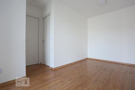 Sala de apartamento à venda com 2 quartos, 49m² em Vila Yolanda, Osasco