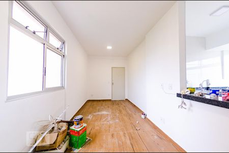 Sala de apartamento à venda com 2 quartos, 94m² em Nova Suíssa, Belo Horizonte