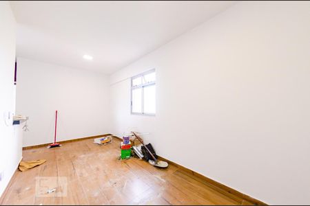 Sala de apartamento à venda com 2 quartos, 94m² em Nova Suíssa, Belo Horizonte