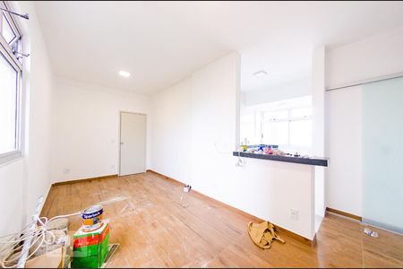 Sala de apartamento à venda com 2 quartos, 94m² em Nova Suíssa, Belo Horizonte