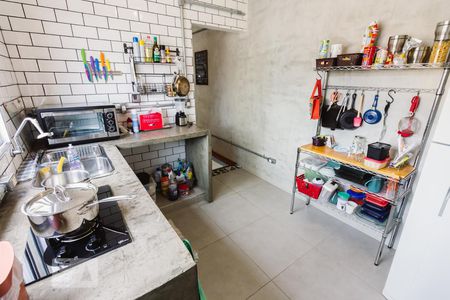 Cozinha de apartamento à venda com 2 quartos, 60m² em Bom Retiro, São Paulo