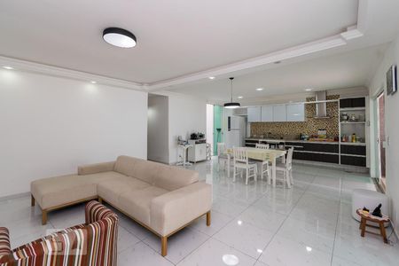 Sala e Cozinha de casa à venda com 3 quartos, 250m² em Vila da Penha, Rio de Janeiro