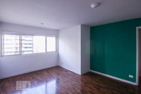 Sala de apartamento para alugar com 3 quartos, 90m² em Perdizes, São Paulo