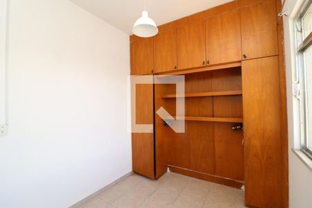 Quarto 1 de apartamento para alugar com 2 quartos, 75m² em Jardim Guanabara, Rio de Janeiro