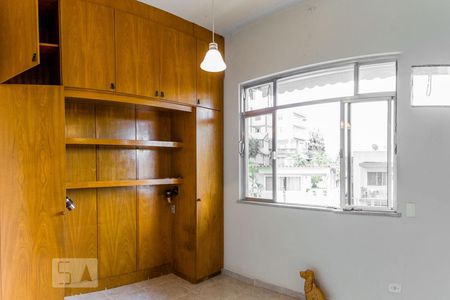 Quarto 2 de apartamento para alugar com 2 quartos, 75m² em Jardim Guanabara, Rio de Janeiro