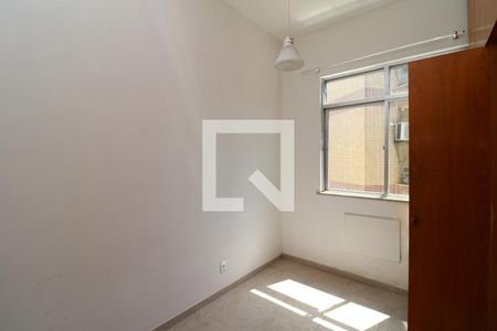 Quarto 2 de apartamento para alugar com 2 quartos, 75m² em Jardim Guanabara, Rio de Janeiro