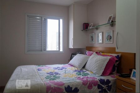 Quarto 1 - Suíte de apartamento à venda com 2 quartos, 70m² em Vila Bertioga, São Paulo