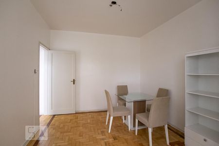 Sala de apartamento à venda com 1 quarto, 55m² em Menino Deus, Porto Alegre