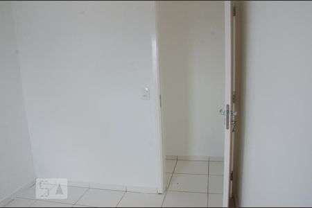 Quarto 1 de apartamento para alugar com 2 quartos, 54m² em Jardim Modelo, São Paulo